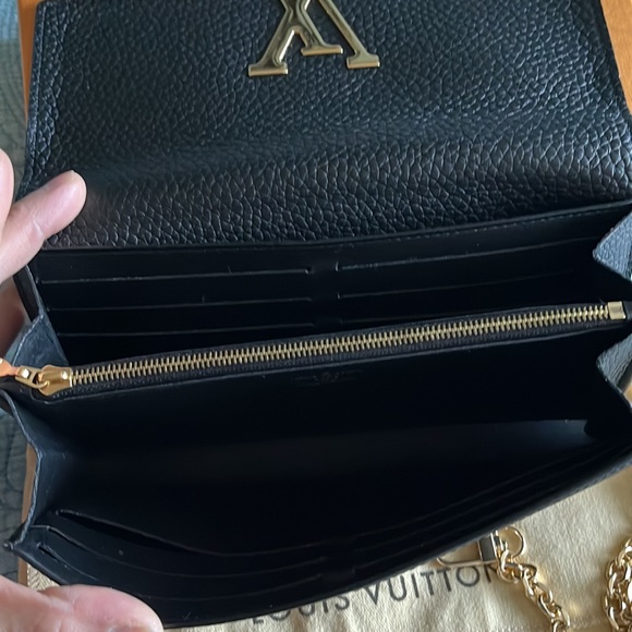Louis Vuitton Portefeuille Black Capucines Black Taurillon Leather Wallet - Picture 7 of 10